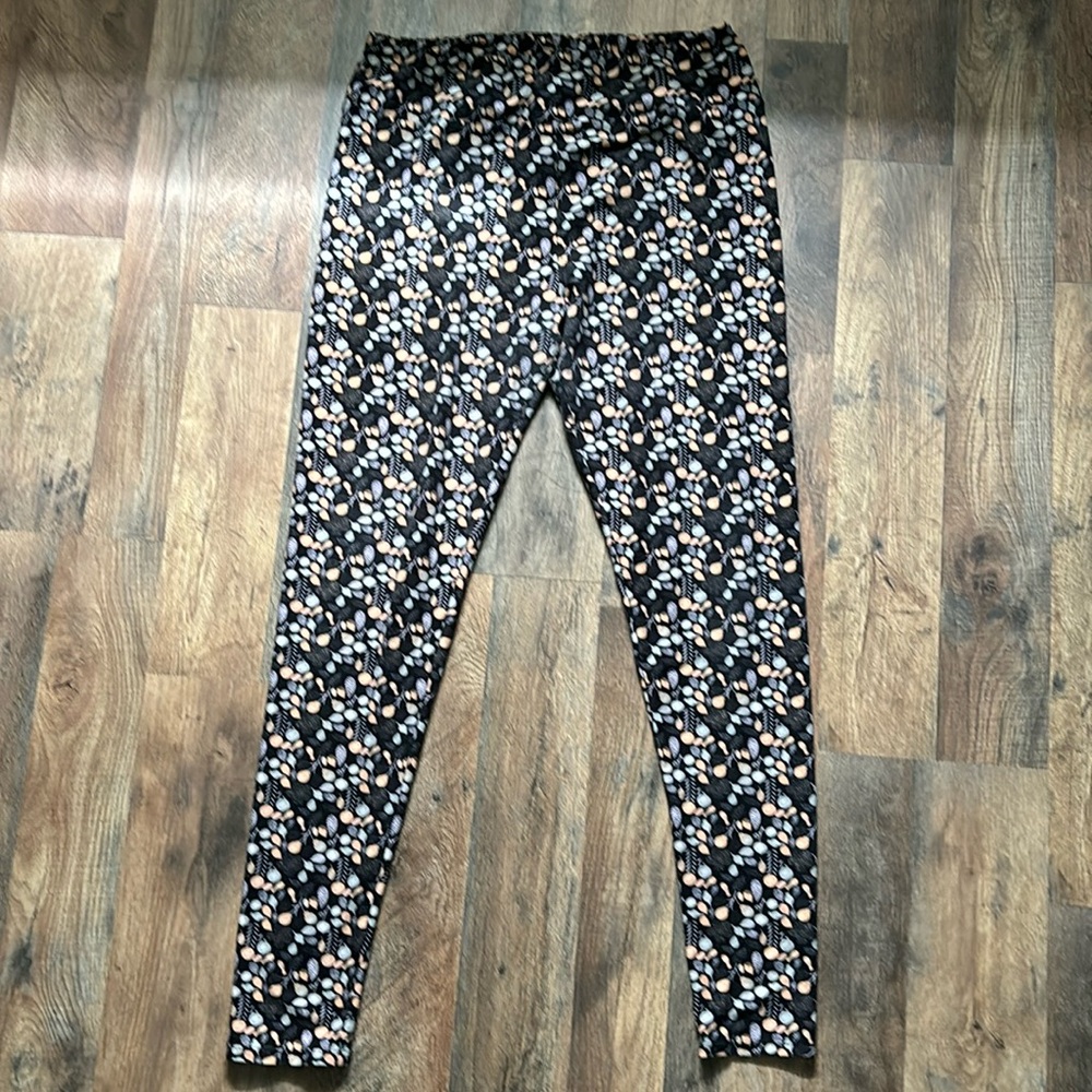 Lularoe tall & curvy multicolored leggings